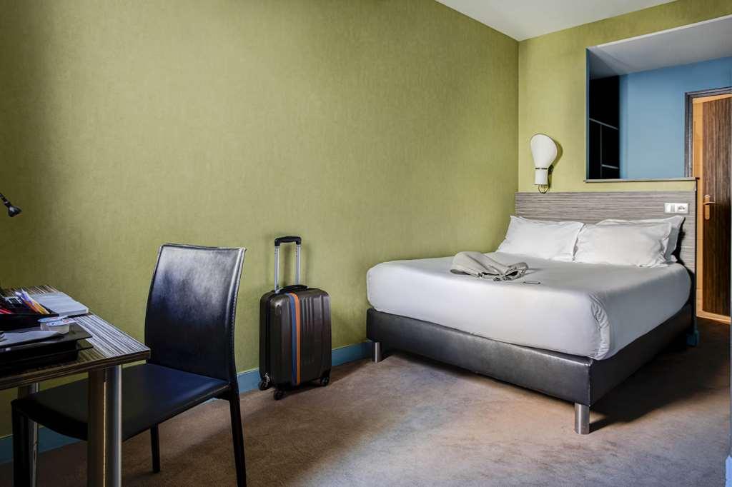 Republik Hotel Lyon Room photo